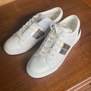 NWT J. Crew Road-trip Sneakers Size 6 👟